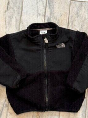 The North Face kids 12-18 months Black Denali Fleece Coat